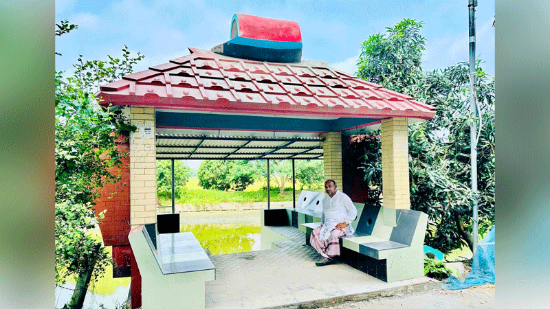 গোপালগঞ্জে দল ছাড়ার ঘোষণা দিয়ে নৌকার প্রতিকৃতি ভেঙে ফেললেন আ.লীগ নেতা গোপালগঞ্জে দল ছাড়ার ঘোষণা দিয়ে নৌকার প্রতিকৃতি ভেঙে ফেললেন আ.লীগ নেতা