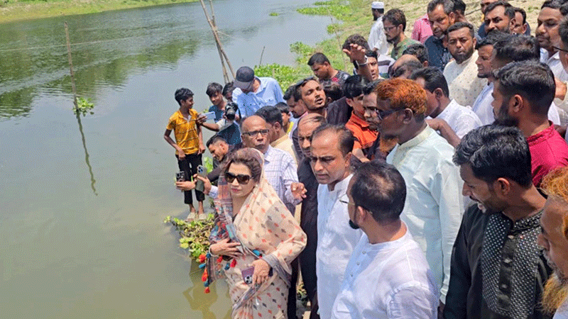 অবৈধভাবে বালু উত্তোলনে বিএনপির কেউ জড়িত থাকলেও ছাড় দেওয়া হবে না: শামা ওবায়েদ অবৈধভাবে বালু উত্তোলনে বিএনপির কেউ জড়িত থাকলেও ছাড় দেওয়া হবে না: শামা ওবায়েদ