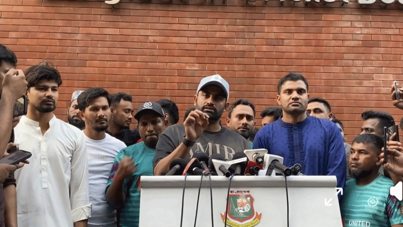 নতজানু বিসিবির ‘নৈতিক’ পরাজয় নতজানু বিসিবির ‘নৈতিক’ পরাজয়