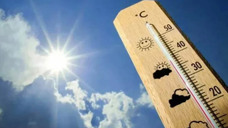 চুয়াডাঙ্গায় গরমের তীব্রতা বাড়ছে, তাপমাত্রা ৩৯.৫ ডিগ্রি সেলসিয়াস চুয়াডাঙ্গায় গরমের তীব্রতা বাড়ছে, তাপমাত্রা ৩৯.৫ ডিগ্রি সেলসিয়াস