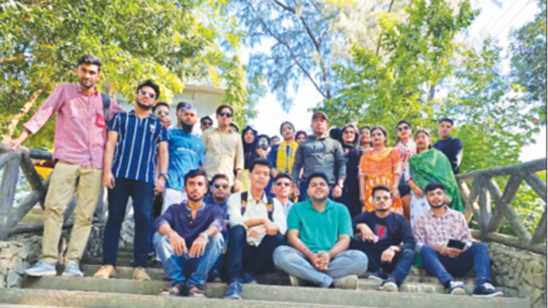 আনন্দের শিক্ষা সফর আনন্দের শিক্ষা সফর