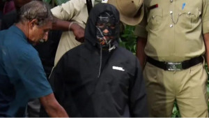 ভারতে শতাধিক নারীকে ধর্ষণের পর মাটিচাপার অভিযোগ তোলা সেই ব্যক্তি গ্রেপ্তার