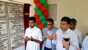 ছাত্রসংগঠনগুলোর একসঙ্গে বসে বোঝাপড়া করা উচিত