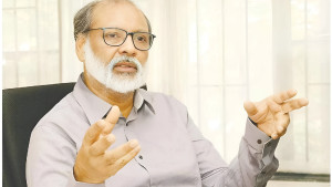 সরকারের উদ্যোগ নেই, শুধু রুটিন কাজ করছে