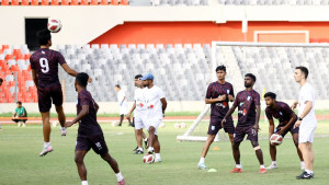 চূড়ান্ত পর্বে চোখ বাংলাদেশের