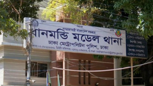 রিকশাচালককে গ্রেপ্তারের ব্যাখ্যা তলব ধানমন্ডি থানার ওসির কাছে