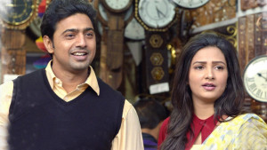 বলিউড-দক্ষিণী সিনেমার মাঝে কত আয় করল ‘ধূমকেতু’