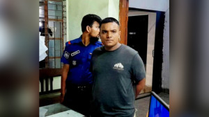 ঠাকুরগাঁওয়ে ফেনসিডিলসহ জুলাই যোদ্ধা আটক