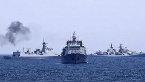 জাপান সাগরে চীন ও রাশিয়ার যৌথ সামরিক মহড়া শুরু