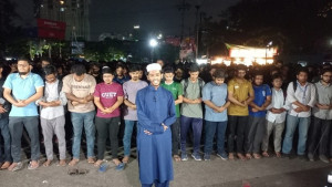 অন্তর্বর্তী সরকারের ‘গায়েবানা জানাজা’ পড়লেন চুয়েট শিক্ষার্থীরা