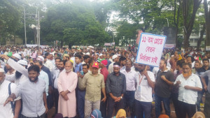 প্রধান উপদেষ্টার বাসভবনে যাচ্ছে প্রাথমিক শিক্ষকদের প্রতিনিধি দল