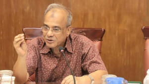নির্বাচনের আগে এসপি-ওসিদের বদলি হবে লটারির মাধ্যমে: স্বরাষ্ট্র উপদেষ্টা