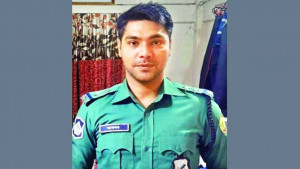 এসআই আকববের জামিন স্থগিত, পালানোর গুঞ্জন