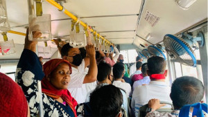 গণপরিবহনে নারীর নিরাপত্তা