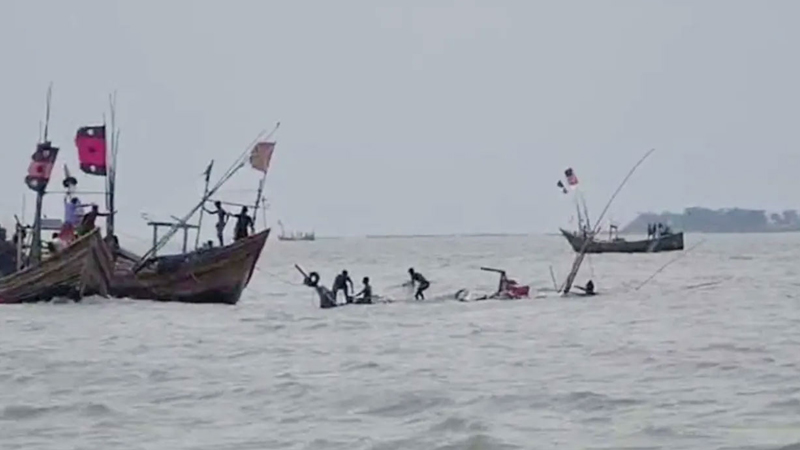 পতেঙ্গায় ভেসে এলো দুই জেলের মরদেহ, এখনও নিখোঁজ ৬