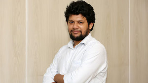 এনসিপিতে না যাওয়ার ঘোষণা দিলেন মাহফুজ আলম