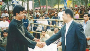 হঠাৎ তারেক রহমানের সঙ্গে নায়ক মান্নার এই ছবিটি আলোচনায়