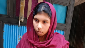 পরপর দুদিন চুরি করে ধরা পড়েছিল গৃহকর্মী আয়েশা