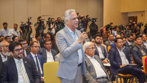 ‘কর সন্ত্রাস’ থেকে মুক্তি চান ব্যবসায়ীরা