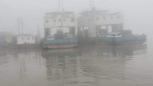 দৌলতদিয়া–পাটুরিয়া ফেরি চলাচল বন্ধ