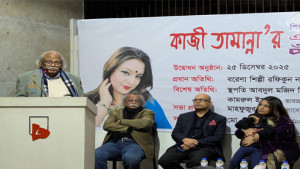 রঙের নিঃশ্বাসে যাপিত জীবনের প্রতিফলন