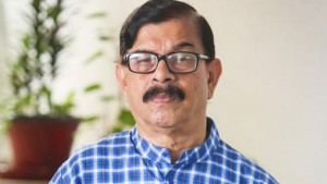 মান্নাকে অর্থ শোধে চূড়ান্ত নোটিশ, আইনি ব্যবস্থার হুঁশিয়ারি