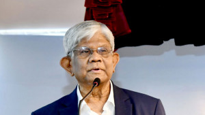 দুর্নীতি দমনে রাজনৈতিক সদিচ্ছা থাকতে হবে: অর্থ উপদেষ্টা 
