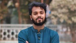 দুপুর ২টায় ওসমান হাদির জানাজা, সীমিত থাকবে মানিক মিয়ায় যান চলাচল