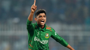 ‘এক ম্যাচে উনিশ-বিশ খেললেই আমি বাদ পড়ি’