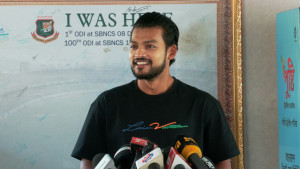 শান্তর হুঙ্কার ‘একদম শোয়াই ফেলব’, জবাব দিতে প্রস্তুত মিরাজ