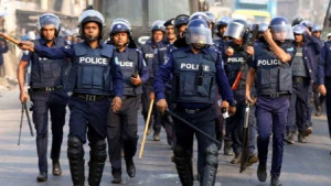 যাদের গাড়ি নেই তাদের নিরাপত্তায় বিকল্প ভাবা হচ্ছে