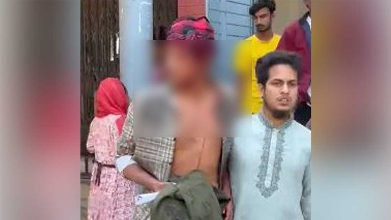 ছবি তুলতে লাইনে দাঁড়ানো নিয়ে দুই গ্রামবাসীর সংঘর্ষ, আহত ১৫ ছবি তুলতে লাইনে দাঁড়ানো নিয়ে দুই গ্রামবাসীর সংঘর্ষ, আহত ১৫