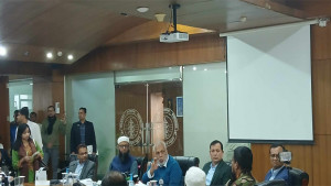 গর‌মে দেড় হাজার মেগাওয়াট পর্যন্ত লোড‌শে‌ডিং হ‌তে পা‌রে: জ্বালা‌নি উপ‌দেষ্টা