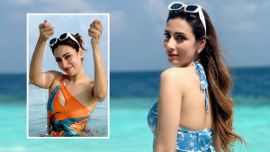 সমুদ্র সৈকতে ১০ ছবিতে মিম