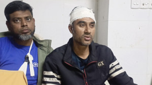 আ.লীগ কর্মীদের হাতুড়িপেটায় আহত স্বেচ্ছাসেবক দলের ৫ জন