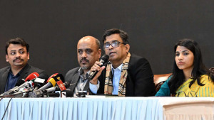 আওয়ামী লীগের লিফলেট বিতরণ করলে গ্রেপ্তার: প্রেস উইং