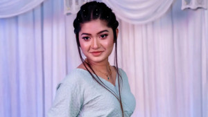 ন্যান্সির গানে মডেল মেয়ে রোদেলা