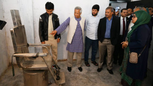 চার উপদেষ্টাকে নিয়ে ‘আয়নাঘর’ পরিদর্শনে প্রধান উপদেষ্টা
