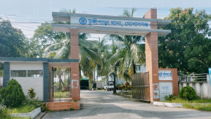 লুডু খেলার কথা বলে শিশুকে ধর্ষণচেষ্টা, বৃদ্ধ গ্রেপ্তার