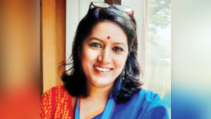 নারীর প্রতিবাদের ভাষা শক্তি ও সাহসের প্রতীক