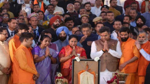 দিল্লির মুখ্যমন্ত্রী হিসেবে শপথ নিলেন রেখা গুপ্ত