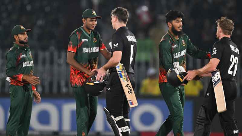 ‘এভাবে চললে বাংলাদেশ জিম্বাবুয়ে হয়ে যাবে’ ‘এভাবে চললে বাংলাদেশ জিম্বাবুয়ে হয়ে যাবে’