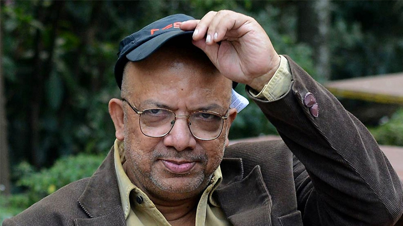 সৌমীর সঙ্গে প্রেম নিয়ে তোলপাড়, মুখ খুললেন কবীর সুমন সৌমীর সঙ্গে প্রেম নিয়ে তোলপাড়, মুখ খুললেন কবীর সুমন
