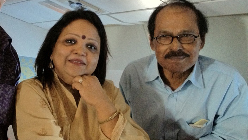 সৈয়দ আব্দুল হাদীকে নিয়ে গানে ফিরলেন সাবিনা ইয়াসমিন সৈয়দ আব্দুল হাদীকে নিয়ে গানে ফিরলেন সাবিনা ইয়াসমিন