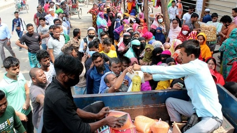 রোজায় বিভাগীয় শহরে ট্রাকে চালসহ তিন পণ্য বিক্রি করবে টিসিবি রোজায় বিভাগীয় শহরে ট্রাকে চালসহ তিন পণ্য বিক্রি করবে টিসিবি