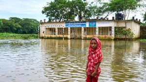 বাংলাদেশে গত বছর ৩ কোটি ৩০ লাখ শিশুর শিক্ষা ব্যাহত