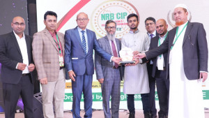 প্রবাসীদের ভোটাধিকার নিশ্চিতের উদ্যোগ নিচ্ছে অন্তর্বর্তী সরকার: উপদেষ্টা আসিফ