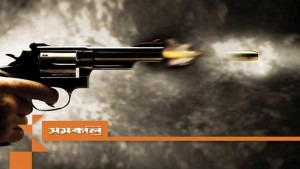 দরজা ভেদ করে যুবদল নেতার বাবার কোমরে বিঁধল গুলি, হাসপাতালে মৃত্যু  