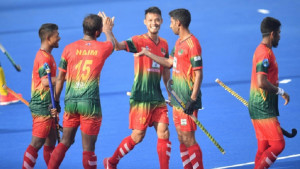 ফান্ড নেই, অর্থকষ্টে হকি