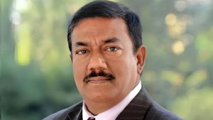 কবীর বিন আনোয়ারসহ তিনজনের বিরুদ্ধে দুদকের মামলা  